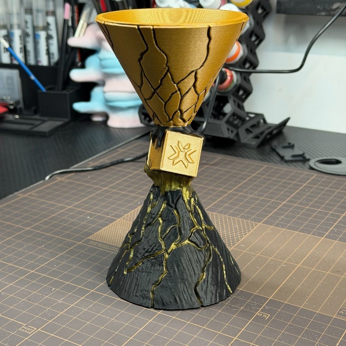 Esports Gaming Trophy - Коллекционная мини-модель 3D-фигурки-трофея Чемпионата Valorant 2025