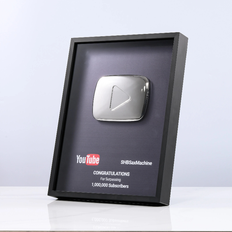 YouTube и Bilibili Game Button – обзор и цена Esports Gaming Trophy